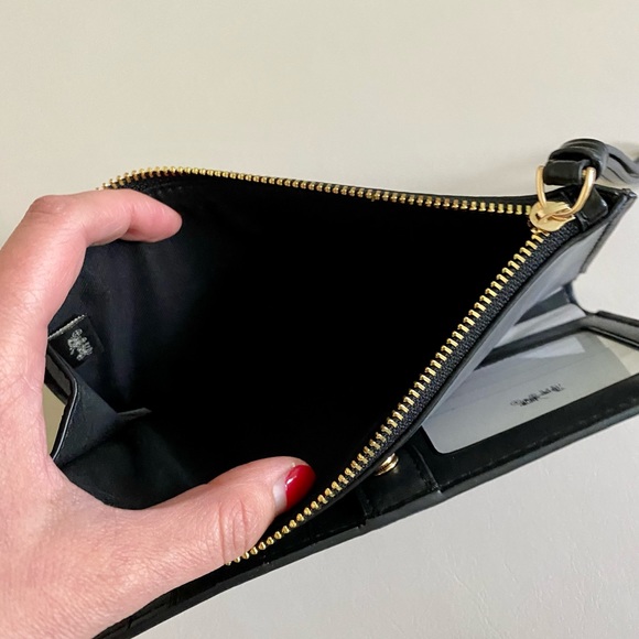 Coach Signature Abby Duffle. Brown/Black. NEW with tags. - Picture 8 of 10